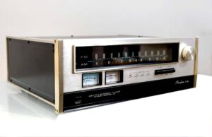 Accuphase-T100-tuner